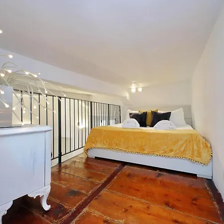 Campo De' Fiori Cute Apartment Rome Exterior photo
